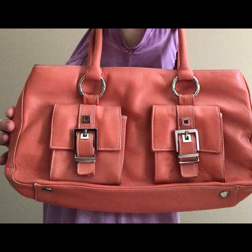 Peach leather Perlina purse